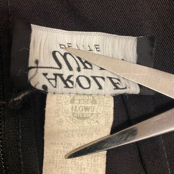 Carole Wren vintage union made pencil skirt. - Picture 5 of 6